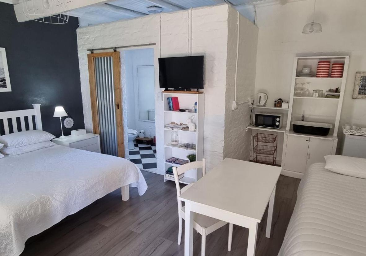 Rietjiesbos Self Catering Hotel Graaff-Reinet Kültér fotó