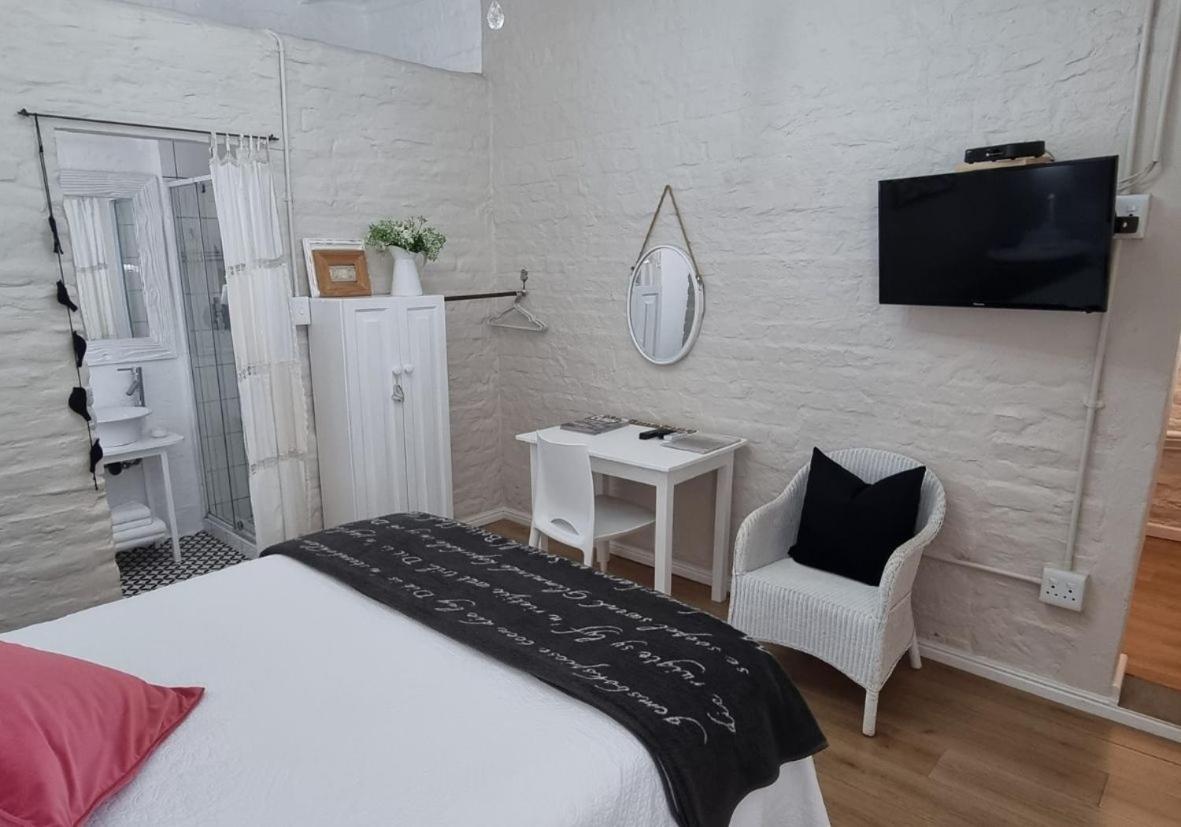 Rietjiesbos Self Catering Hotel Graaff-Reinet Kültér fotó